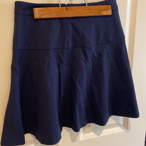 Three skirt lot- Banana and Express size 0 - Picture 10 of 12